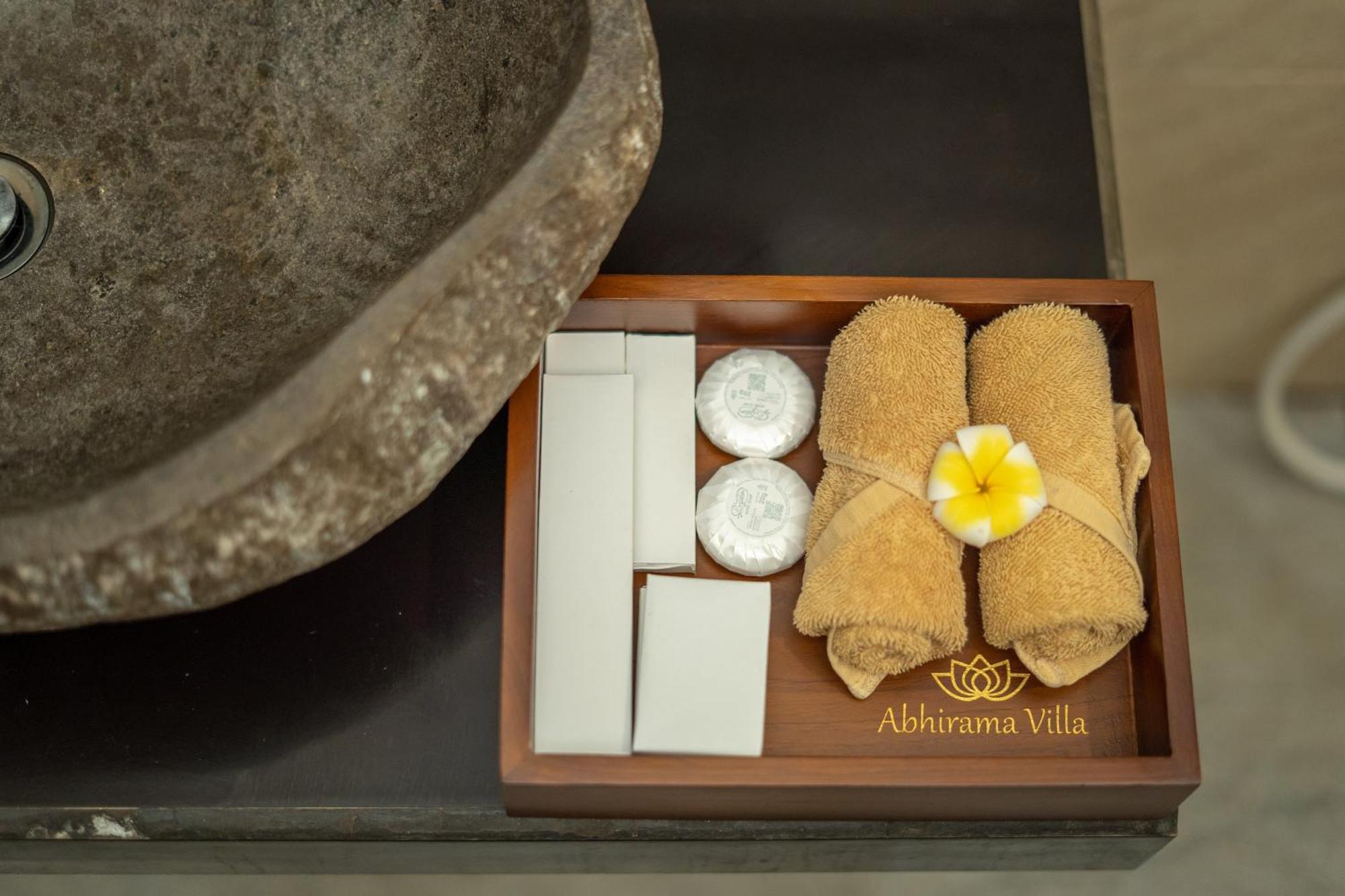 Abhirama Villas And Spa Ουμπούντ Εξωτερικό φωτογραφία